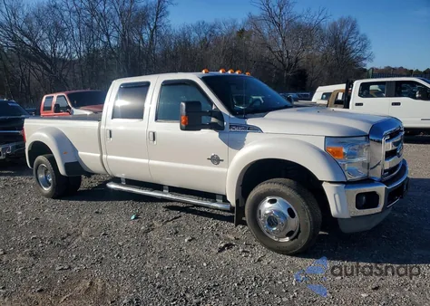 2011 Ford F450 Super Duty z USA, uszkodzony, nr VIN 1FT8W4DT7BEB98479